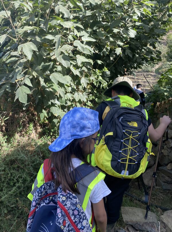 Kids in nature – Saudi Arabia tour photo 3